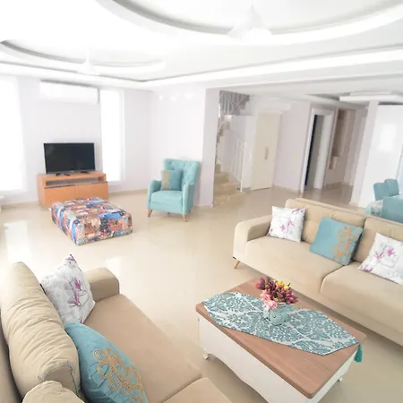 New Age Breeze Luxury Vilă *